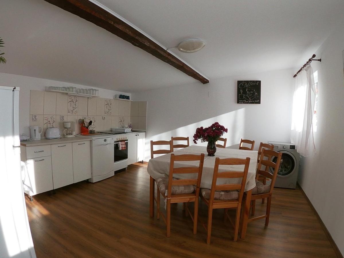 Casa De Oaspeti Laura Rîşnov Εξωτερικό φωτογραφία